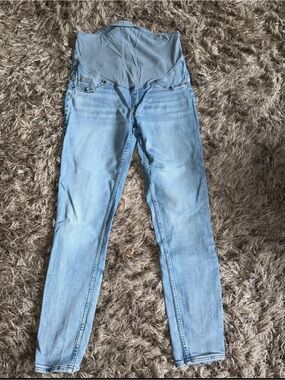 H&M Size Medium (8-10) Light Blue Maternity Skinny Jeans with Stretch Panel